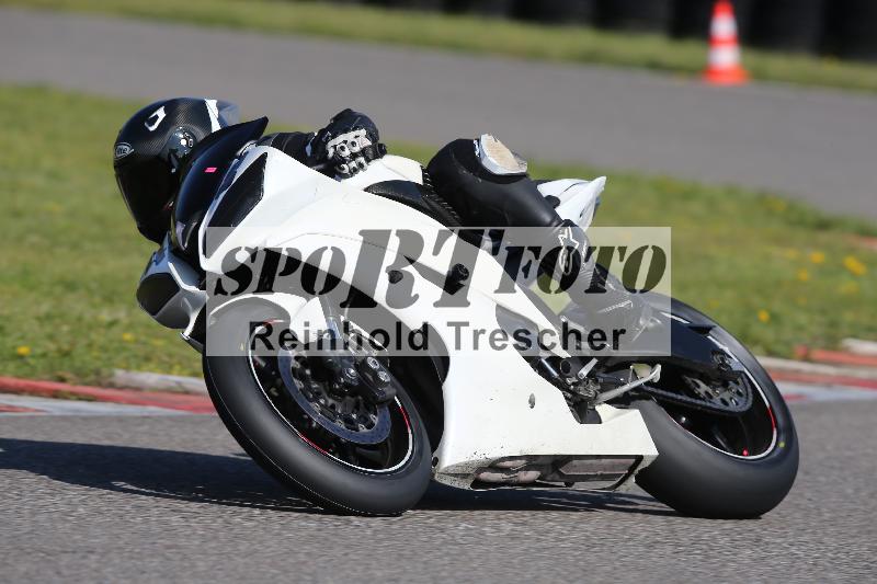 /Archiv-2023/10 21.04.2023 Discover the Bike ADR/Race 3 rot/48